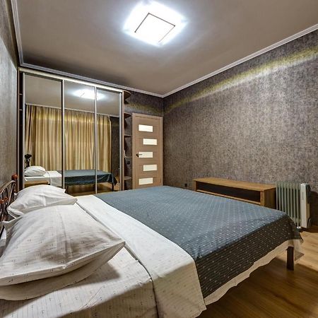 Apartments Near Ukraina Shopping Mall Kiev Extérieur photo